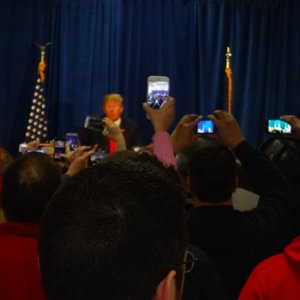 trump-nashua2.jpg