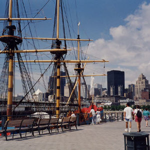 vieux_port_de_montreal.jpg
